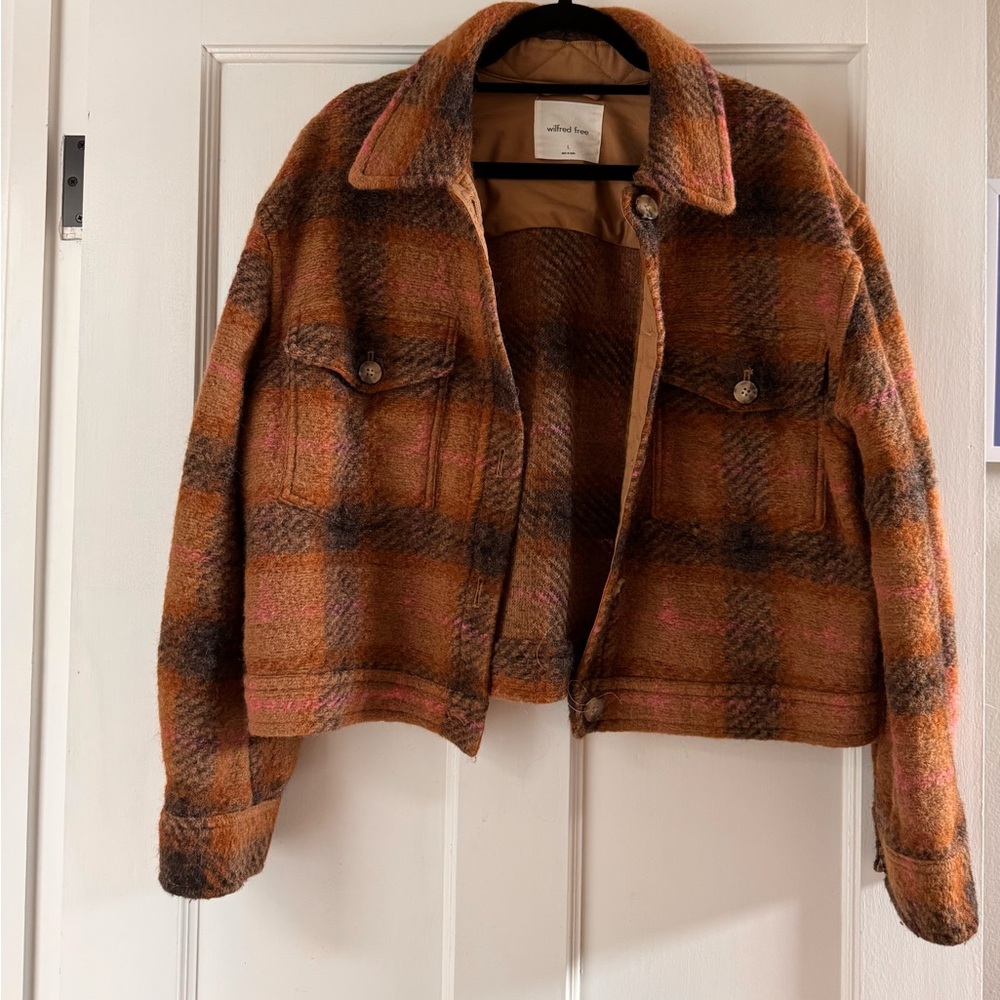 Aritzia Wilfred Free  Ganna Cropped Plaid Wool Shacket Jacket Brown Pink Size L